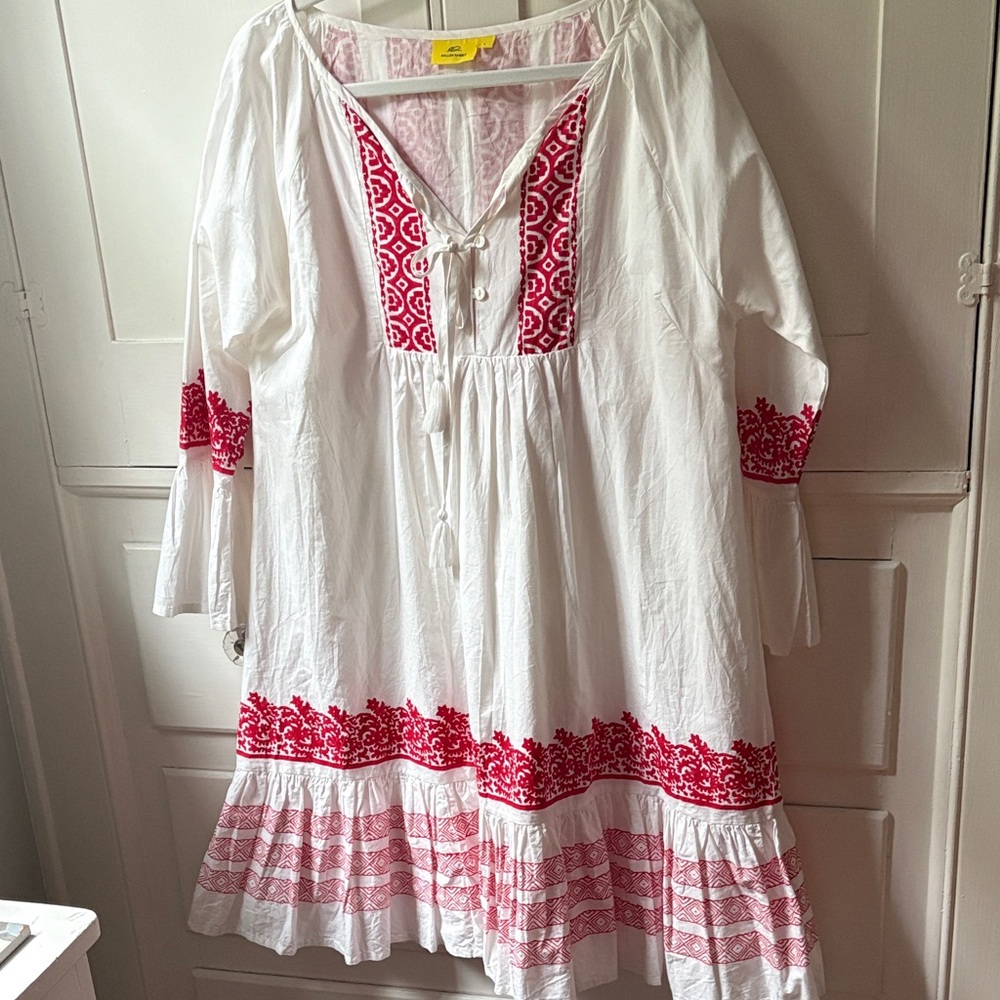 Roller Rabbit Pink and White Patterned Garment